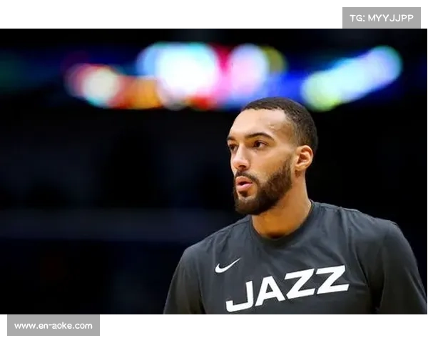 戈贝尔苦练中远投视频曝光 爵士铁闸不断转型提升进攻多样性 戈贝尔苦练中远投视频曝光 爵士铁闸不断转型提升进攻多样性